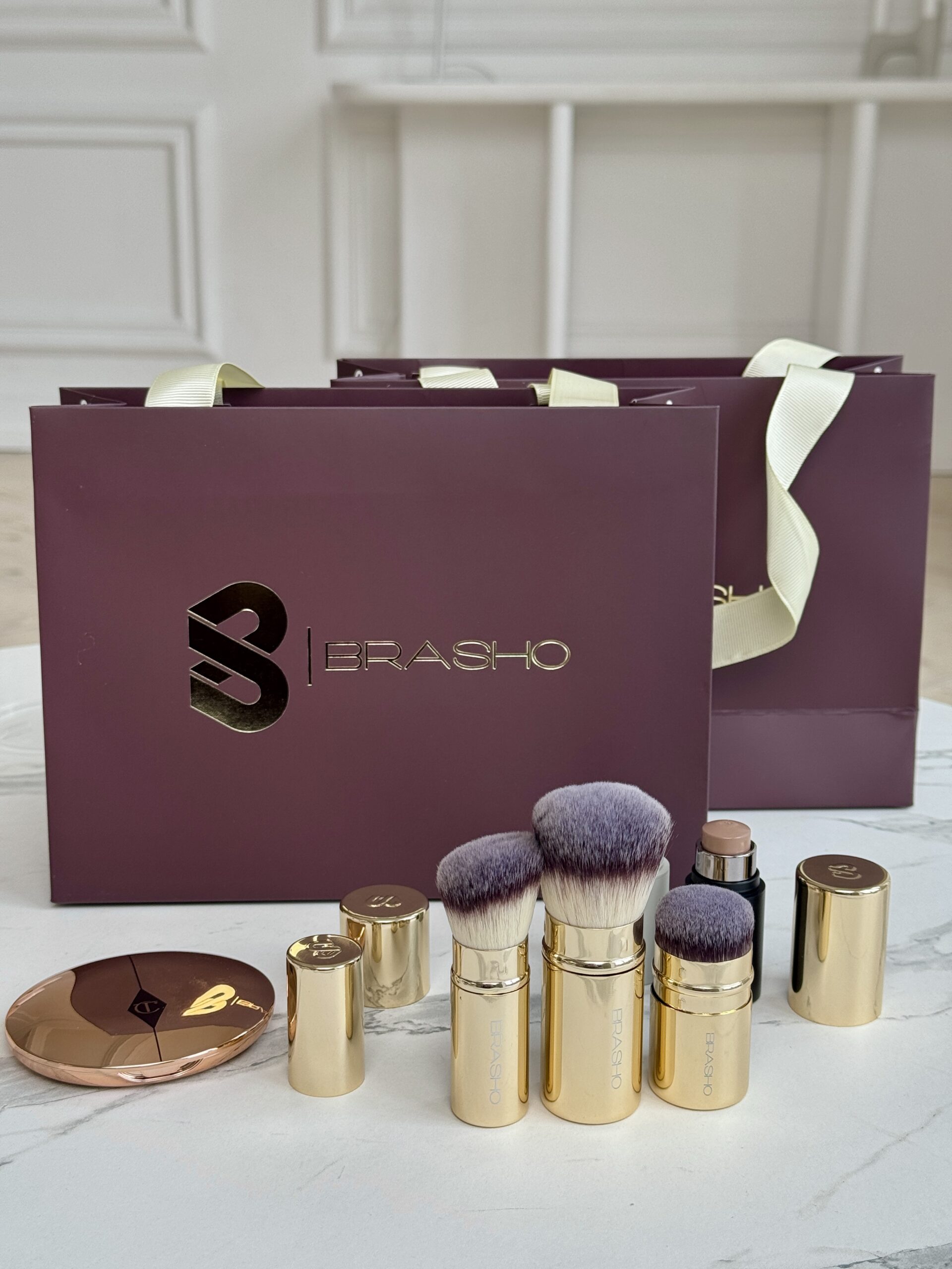 Пензлик для тону Travel Gold Foundation Brush - Зображення 2
